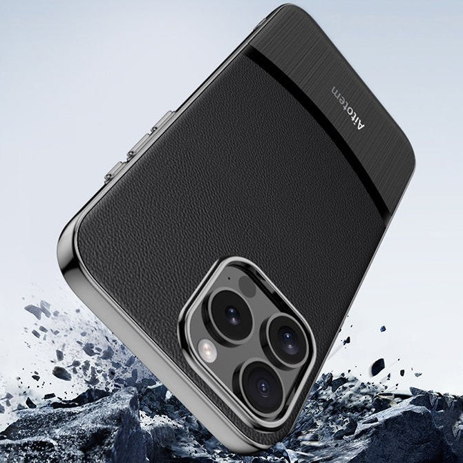 (Buy 1 Get 1 Free) iPhone 16 High-End Fine Grain Leather Case