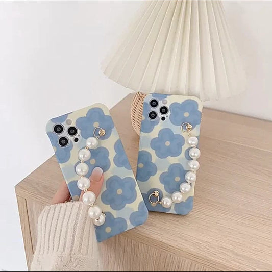 (Buy 1 Get 1 Free) Blue Floral Pearl Case