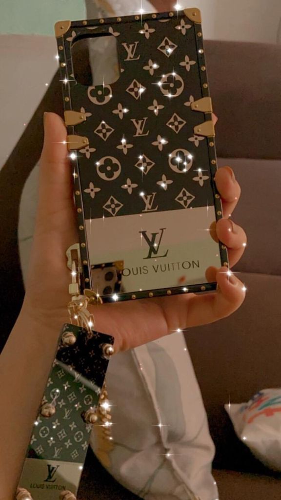 (Buy 1 Get 1 Free) Luxury Black Case