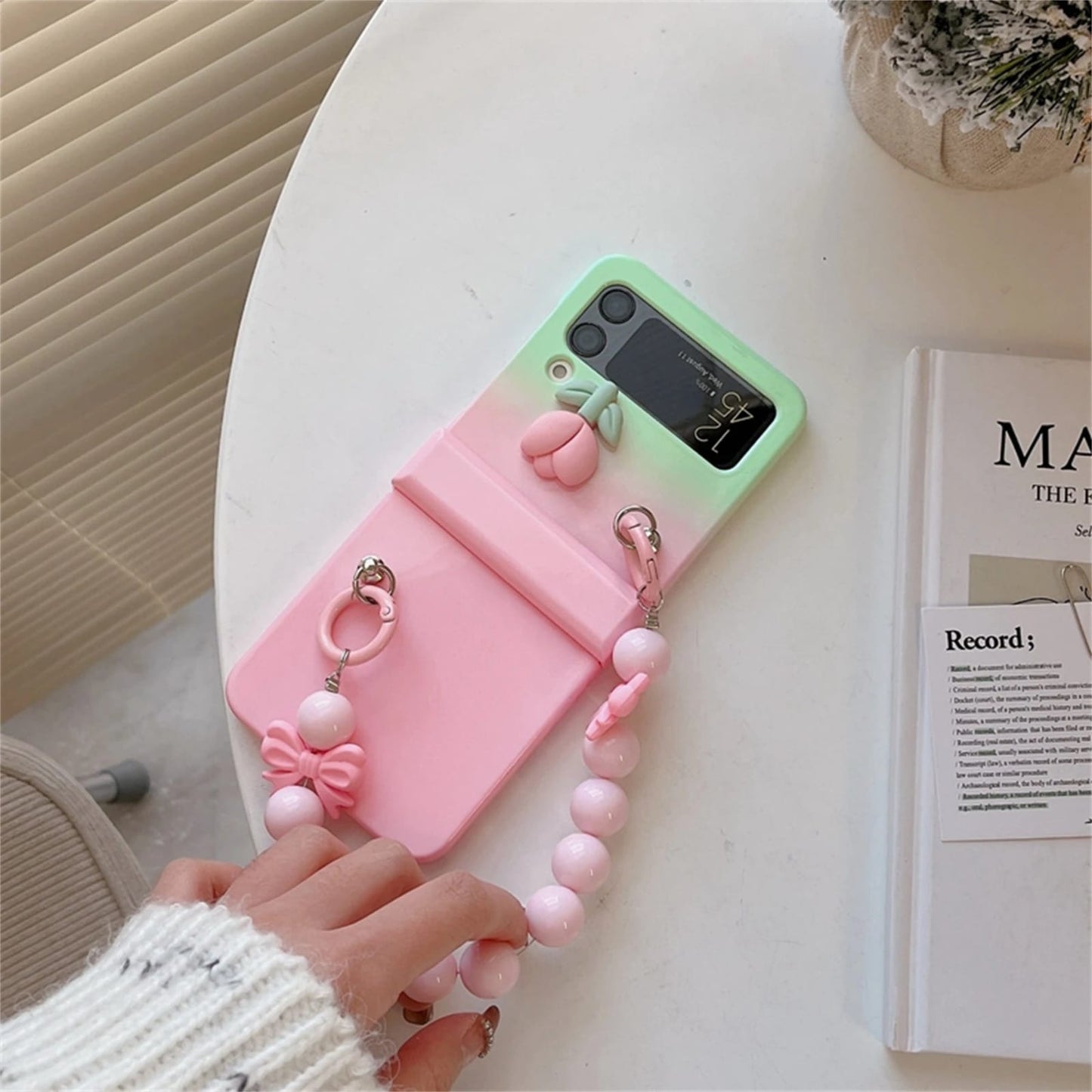 (Buy 1 Get 1 Free) Gradient Pink Flower Samsung Case with Bow Bead Bracelet