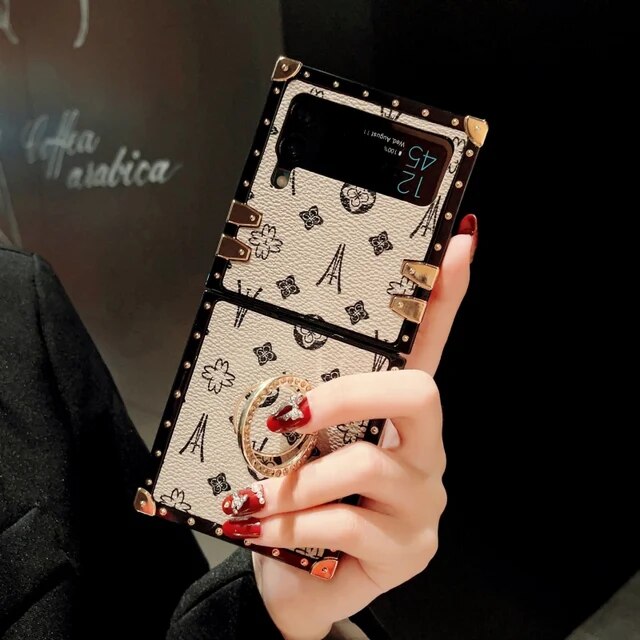 (Buy 1 Get 1 Free) Retro Square Samsung Flip Case with Ring Holder