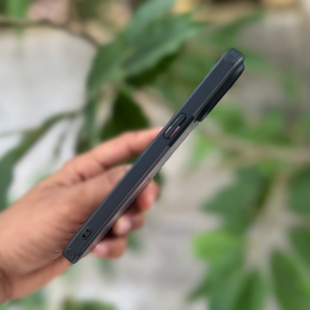 (Buy 1 Get 1 Free) Ice Crystals Frosted Matte Protective Case