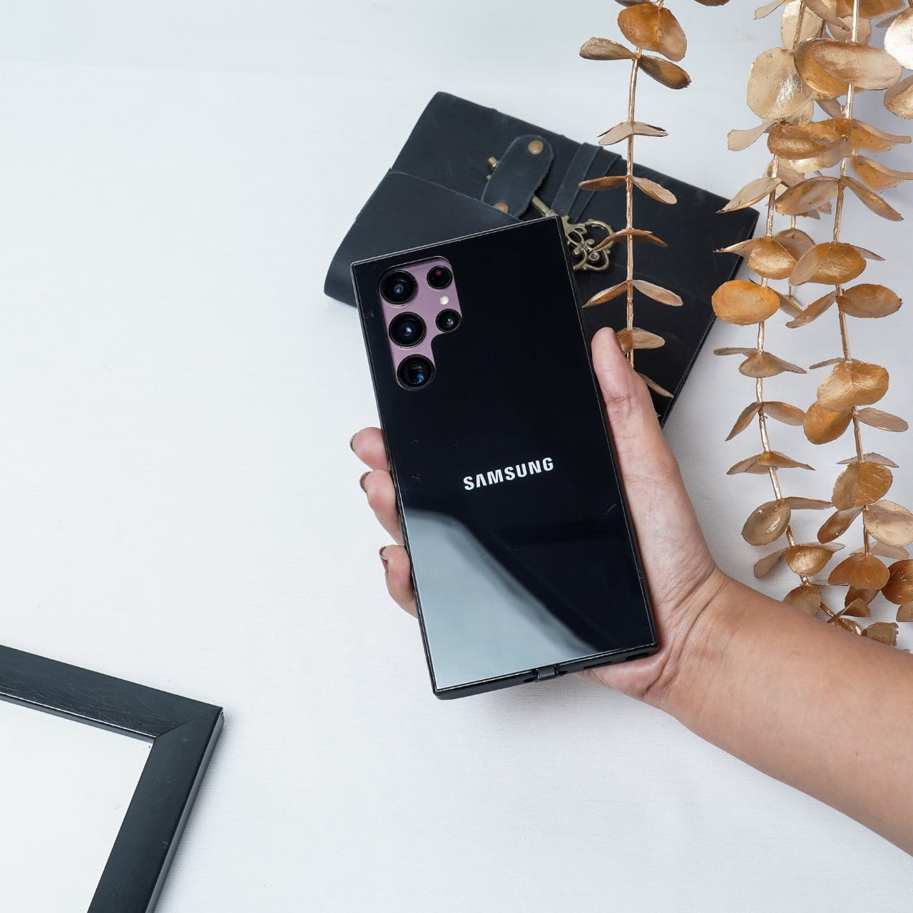 (Buy 1 Get 1 Free) LED Logo Glass Back Case - Samsung