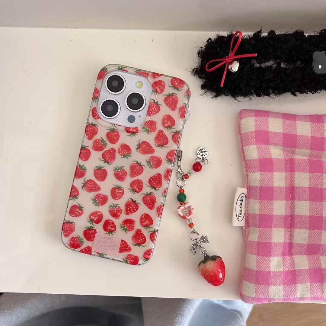 (Buy 1 Get 1 Free) Strawberry Pattern Silicon iPhone Case