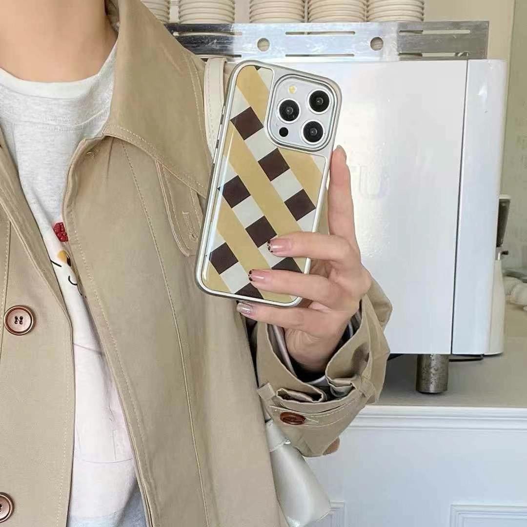 (Buy 1 Get 1 Free) Checkered Designer Case For iPhone