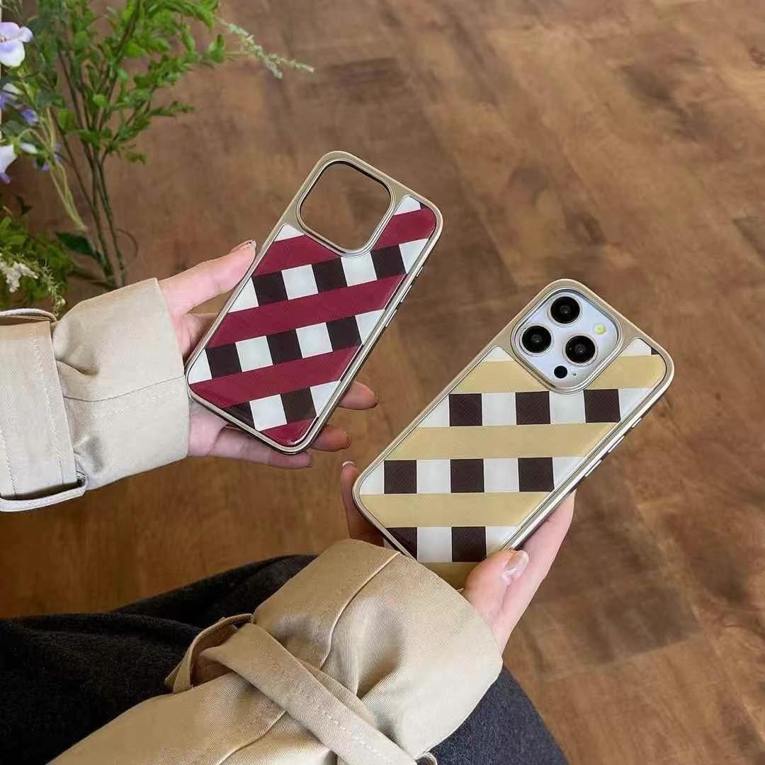 (Buy 1 Get 1 Free) Checkered Designer Case For iPhone