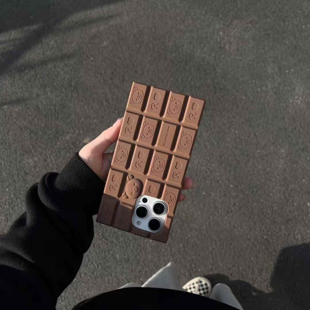 (Buy 1 Get 1 Free) Kitty And Bear Chocolate Silicon Case For iPhone