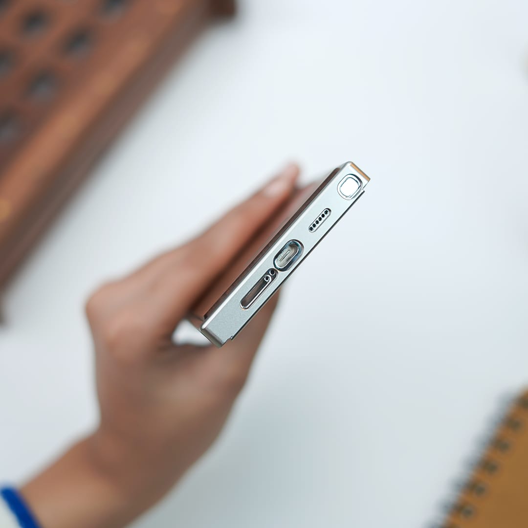 (Buy 1 Get 1 Free) Nature Wood Grain Metallic Case - Samsung