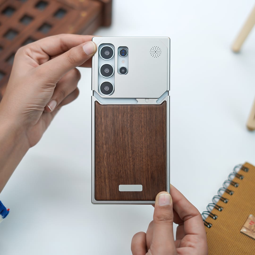 (Buy 1 Get 1 Free) Nature Wood Grain Metallic Case - Samsung