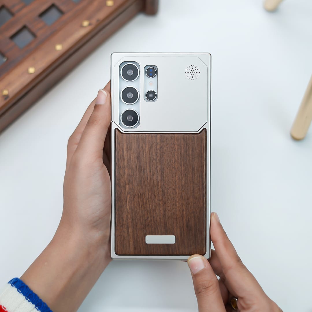 (Buy 1 Get 1 Free) Nature Wood Grain Metallic Case - Samsung