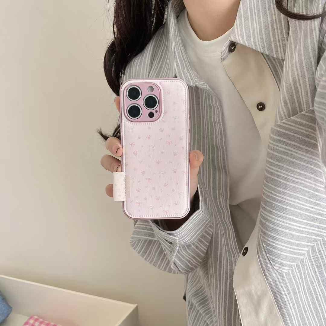 (Buy 1 Get 1 Free) Floral Bow Leather Case For iPhone