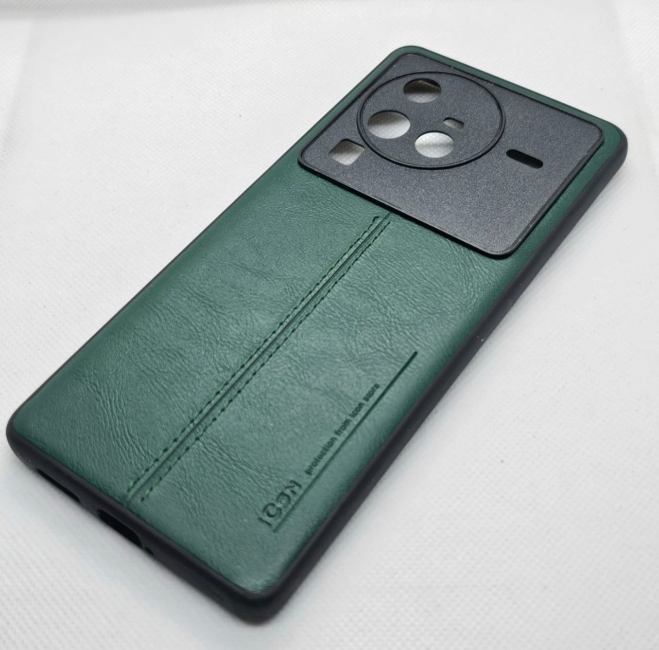 (Buy 1 Get 1 Free) Vivo X80 Pro Luxurious Leather Mobile Back Cover